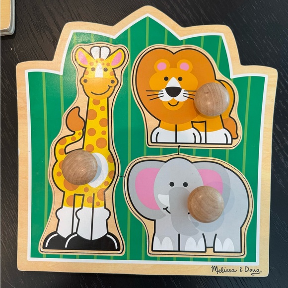 Melissa & Doug 2 Jumbo Knob Puzzles - Picture 7 of 11
